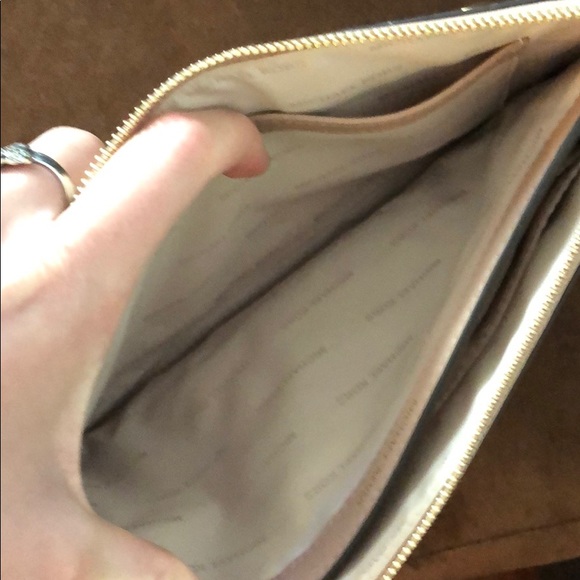 Baby Pink Michael Kors clutch/wristlet with studs - Picture 5 of 5